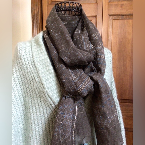 Hatke Accessories - Hatke Aara Sand scarf, Cotton, new